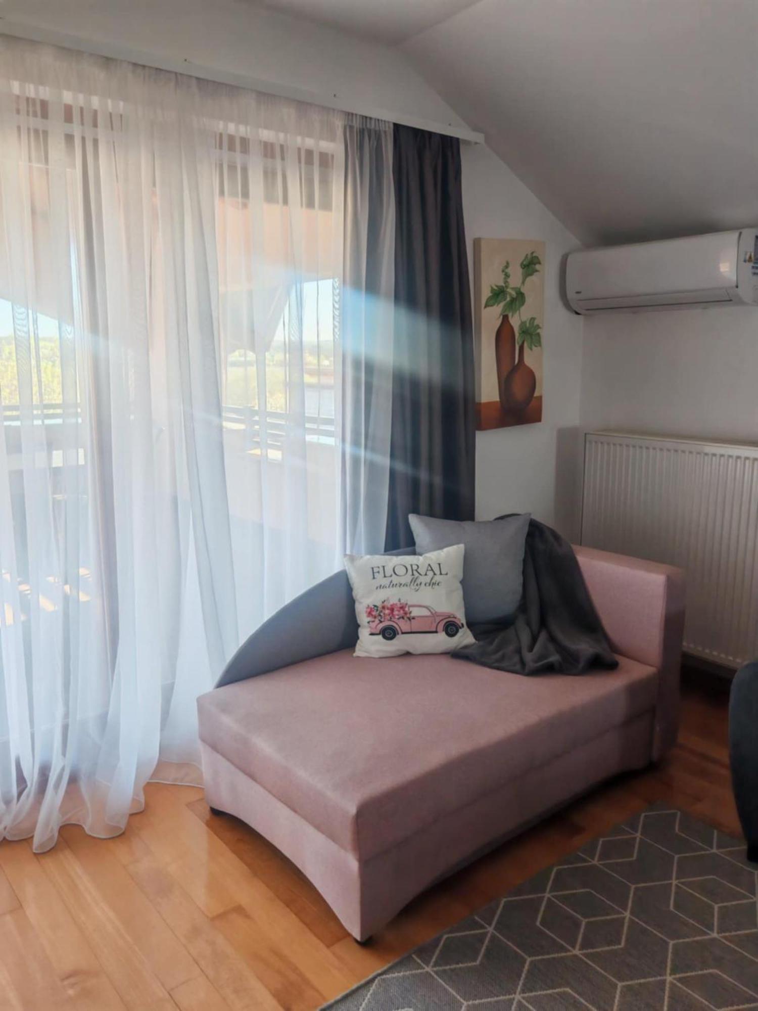 Apartman Kristian Zagreb Airport Velika Gorica Ngoại thất bức ảnh