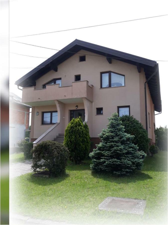 Apartman Kristian Zagreb Airport Velika Gorica Ngoại thất bức ảnh